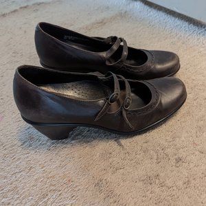 Dansko heels Mary janes